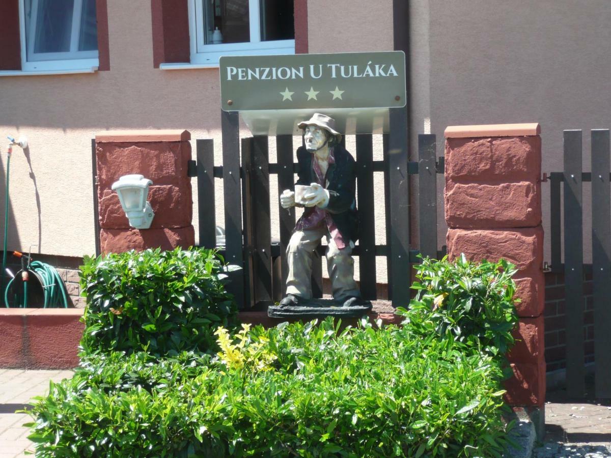 Penzion U Tulaka Dobrichovice Bagian luar foto
